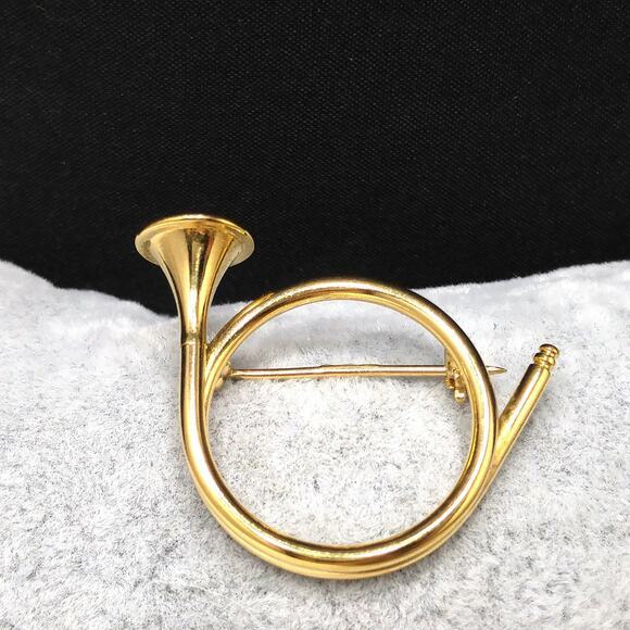 Napier Gold Tone French Horn Brooch 1950s Mid Century Signed Vintage - Picture 3 of 10